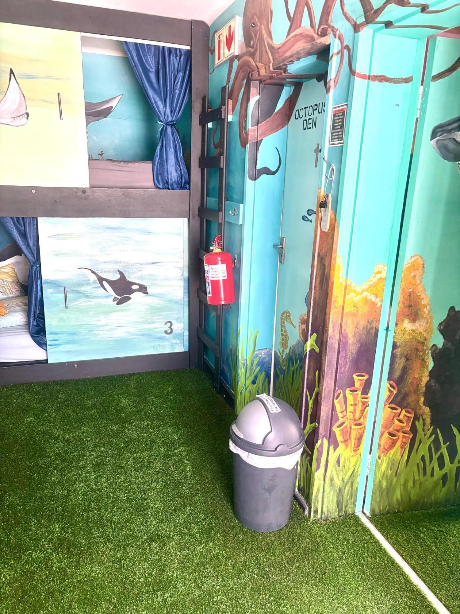 Cape Capsules Hotel Muizenberg Luaran gambar